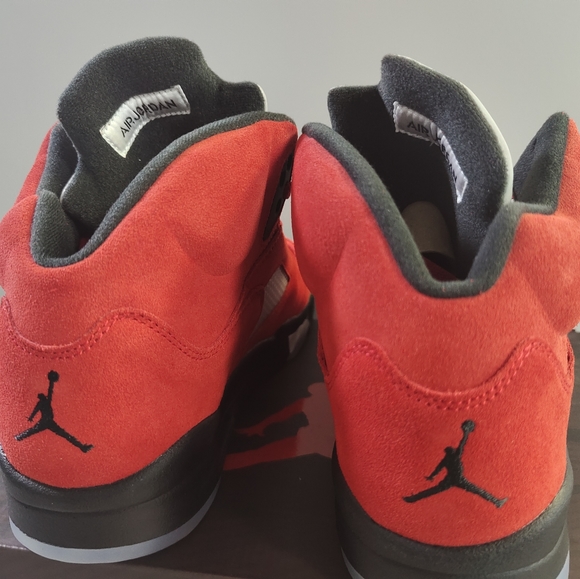 Jordan 5 Retro Raging Bull Red - Picture 4 of 5